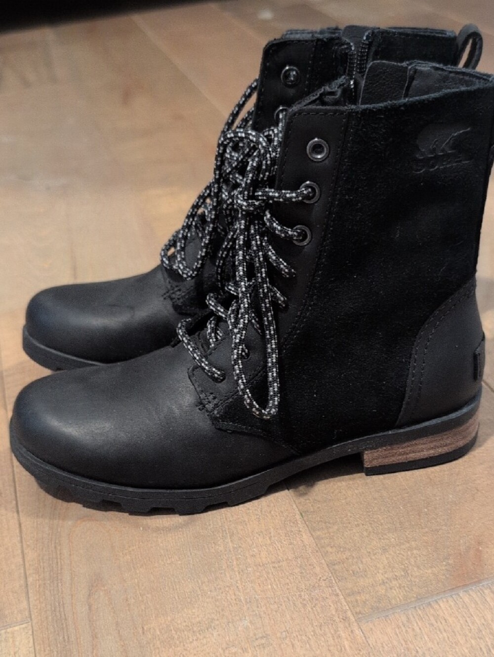 Sorel Black Women's Lace-Up Boots
